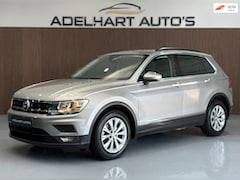 Volkswagen Tiguan - 1.5 TSI Comfortline / Navigatie full map / Adaptive Cruise / Climate control / etc