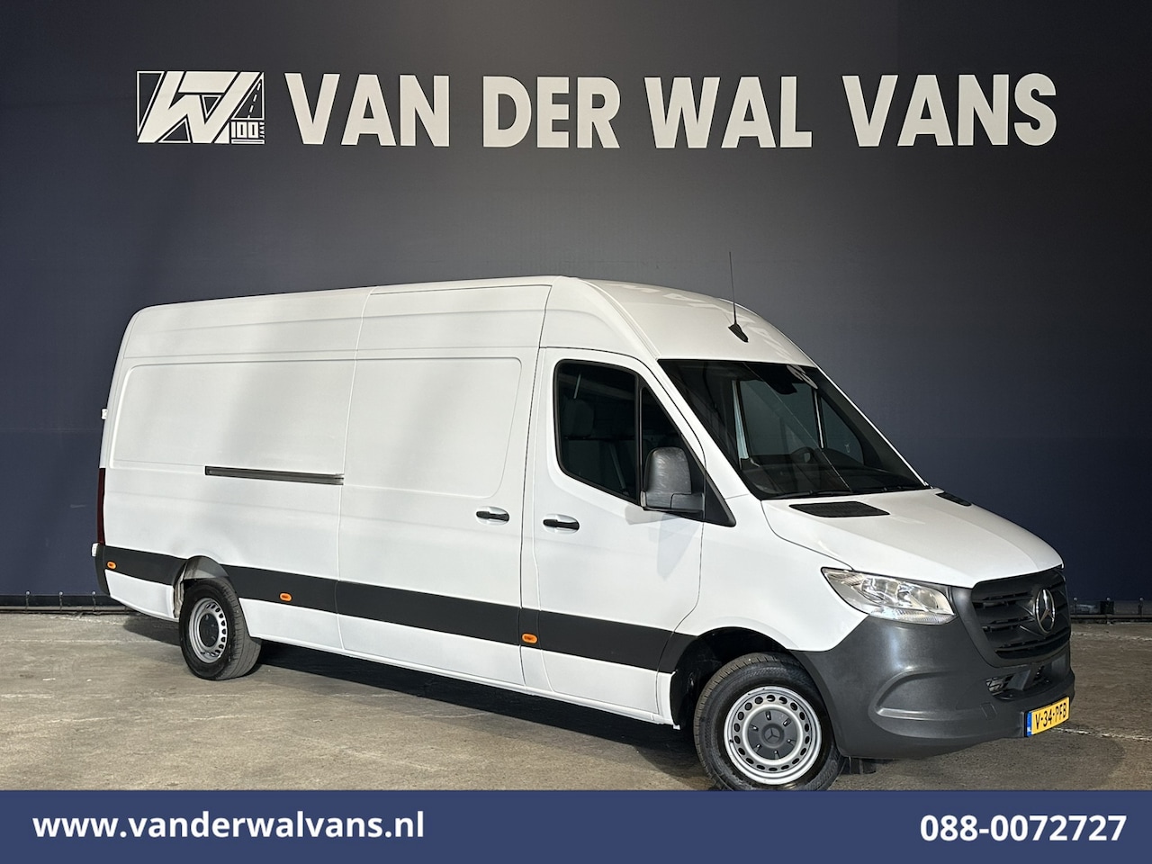 Mercedes-Benz Sprinter - 317 CDI 170pk L3H2 Euro6 Airco | Camera | Apple Carplay | Android Auto Bijrijdersbank - AutoWereld.nl