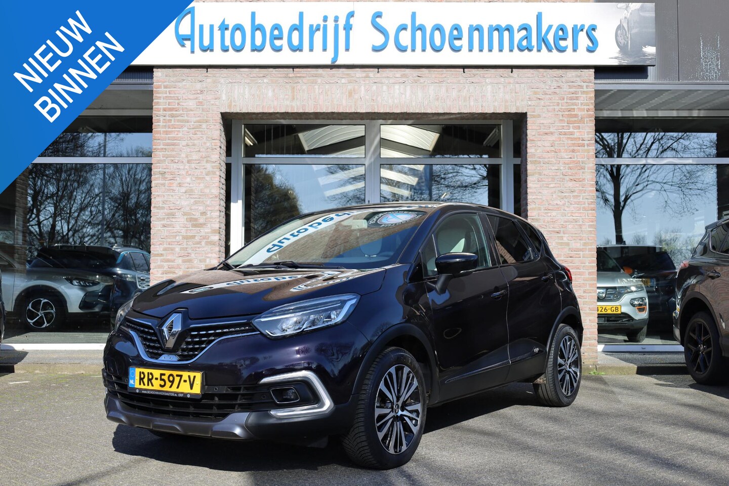 Renault Captur - 1.2 TCe Initiale Paris CAMERA TREKHAAK LEER CARPLAY NAVI BOSE STOELVERWARMING CRUISE CLIMA - AutoWereld.nl