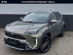 Toyota Yaris Cross - 1.5 Hybrid Adventure Dodehoekdetectie, HUD, keyless, parkeersensoren v&a, navigatie, Apple