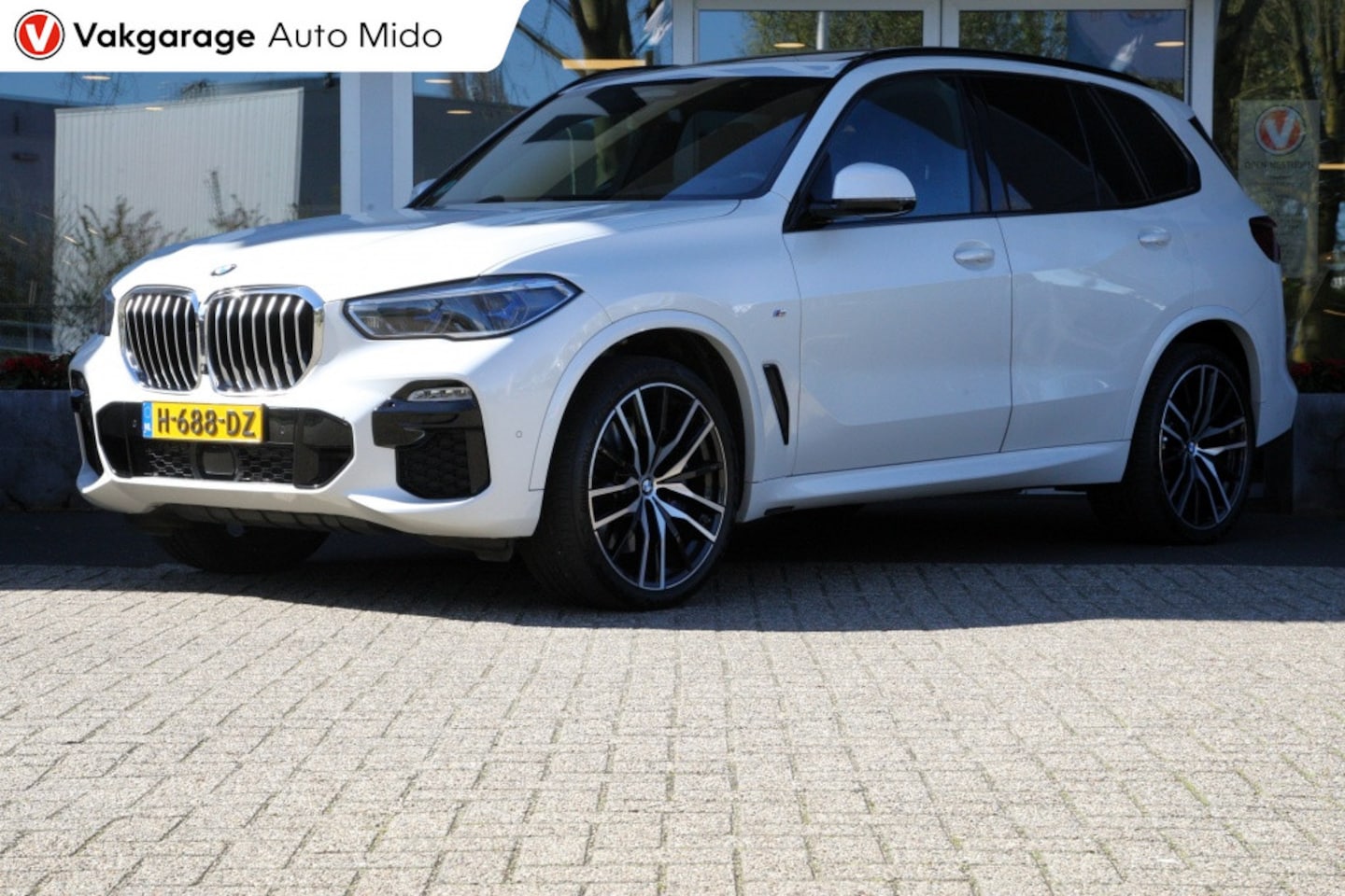 BMW X5 - xDrive40i High Executive M-Sport | 7-persoons | NLD auto | Trekh - AutoWereld.nl