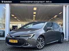 Toyota Corolla - 1.8 Hybrid First Edition NL Auto | Navigatie Apple CarPlay/Android Auto | LED | Parkeersen