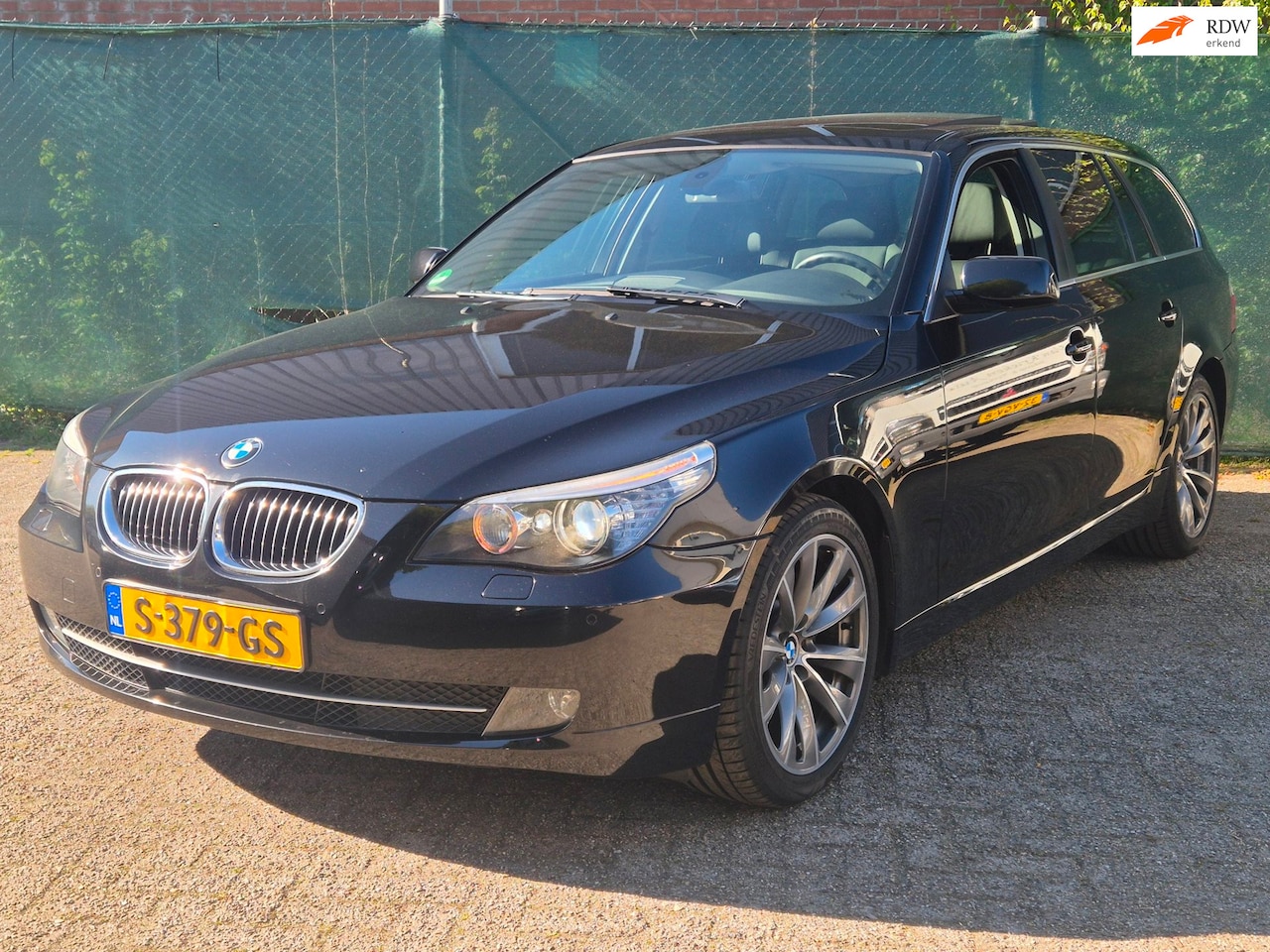 BMW 5-serie Touring - 530i LCI *176000KM* Youngtimer *BTW* - AutoWereld.nl