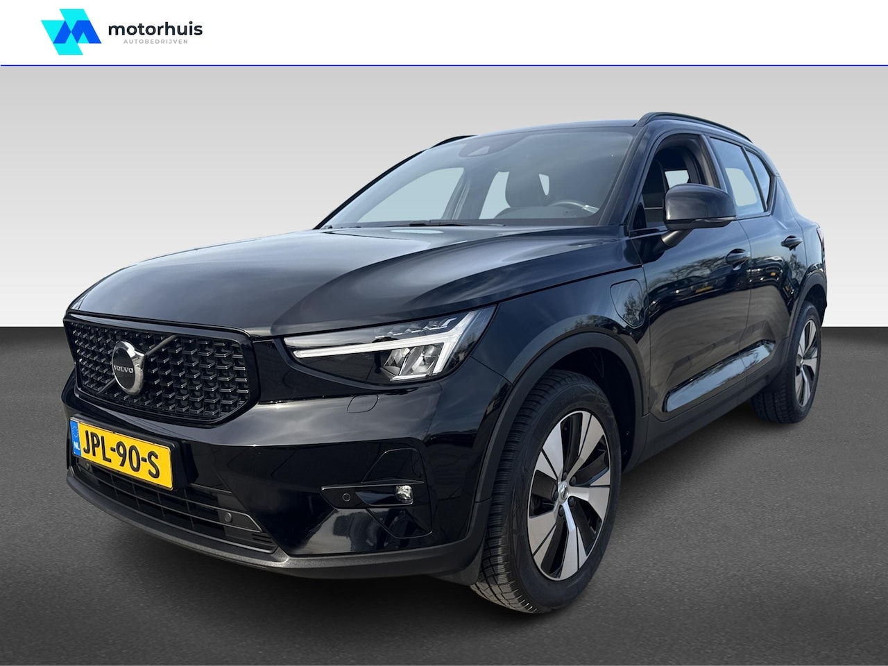 Volvo XC40 - 1.5 T4 Plug-in hybrid Plus Dark AUTOMATIC - AutoWereld.nl