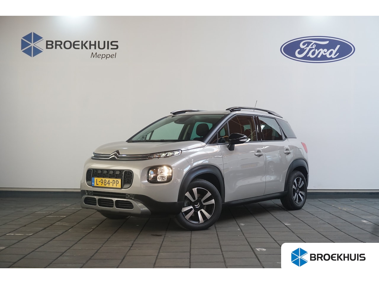 Citroën C3 Aircross - 1.2 PureTech Shine | Cruise control | Dakrails | Navigatiesysteem full map - AutoWereld.nl