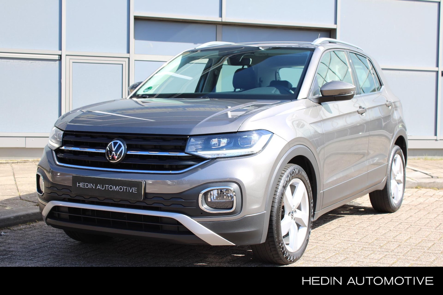 Volkswagen T-Cross - 1.0 TSI Style Business R Airco | Navigatie via app| Trekhaak | - AutoWereld.nl