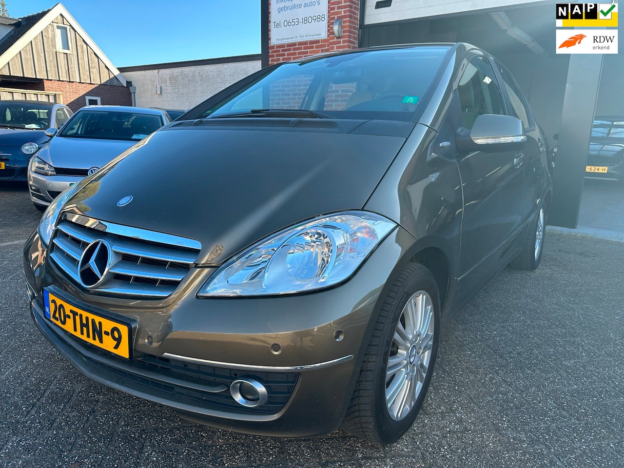 Mercedes-Benz A-klasse - 160 Edition 125 Elegance AUTOMAAT-AIRCO-CENTRAAL-PDC - AutoWereld.nl