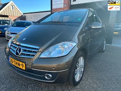 Mercedes-Benz A-klasse - 160 Edition 125 Elegance AUTOMAAT-AIRCO-CENTRAAL-PDC