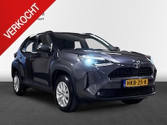 Toyota Yaris Cross - 1.5 Hybrid Active Automaat, verwarmd stuur stoelen en voorruit, elctr Achterklep, grote in