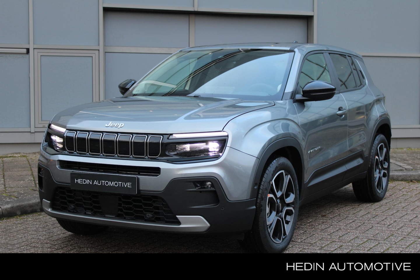 Jeep Avenger - Summit 54 kWh | Keyless Entry | Keyless start | Led koplampen | 18" lichtmetaal | Nu besch - AutoWereld.nl