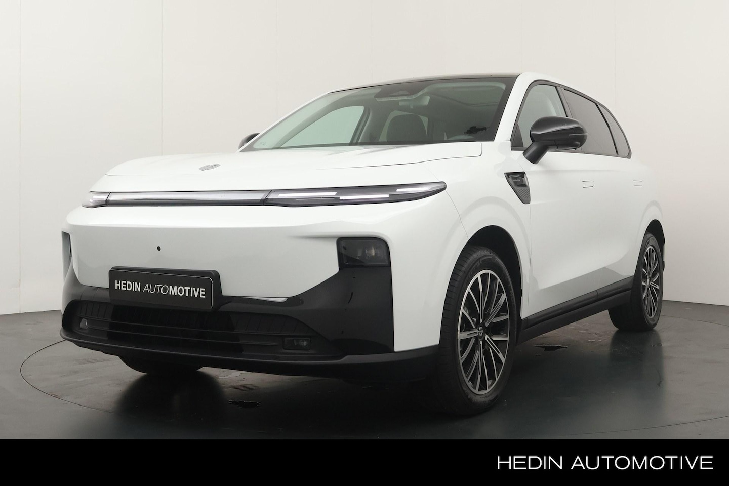 Leapmotor B10 - Design ProMax 67.1 kWh | 18% Bijtelling over de 1e 30.000 euro | Elektrische kofferklep | - AutoWereld.nl