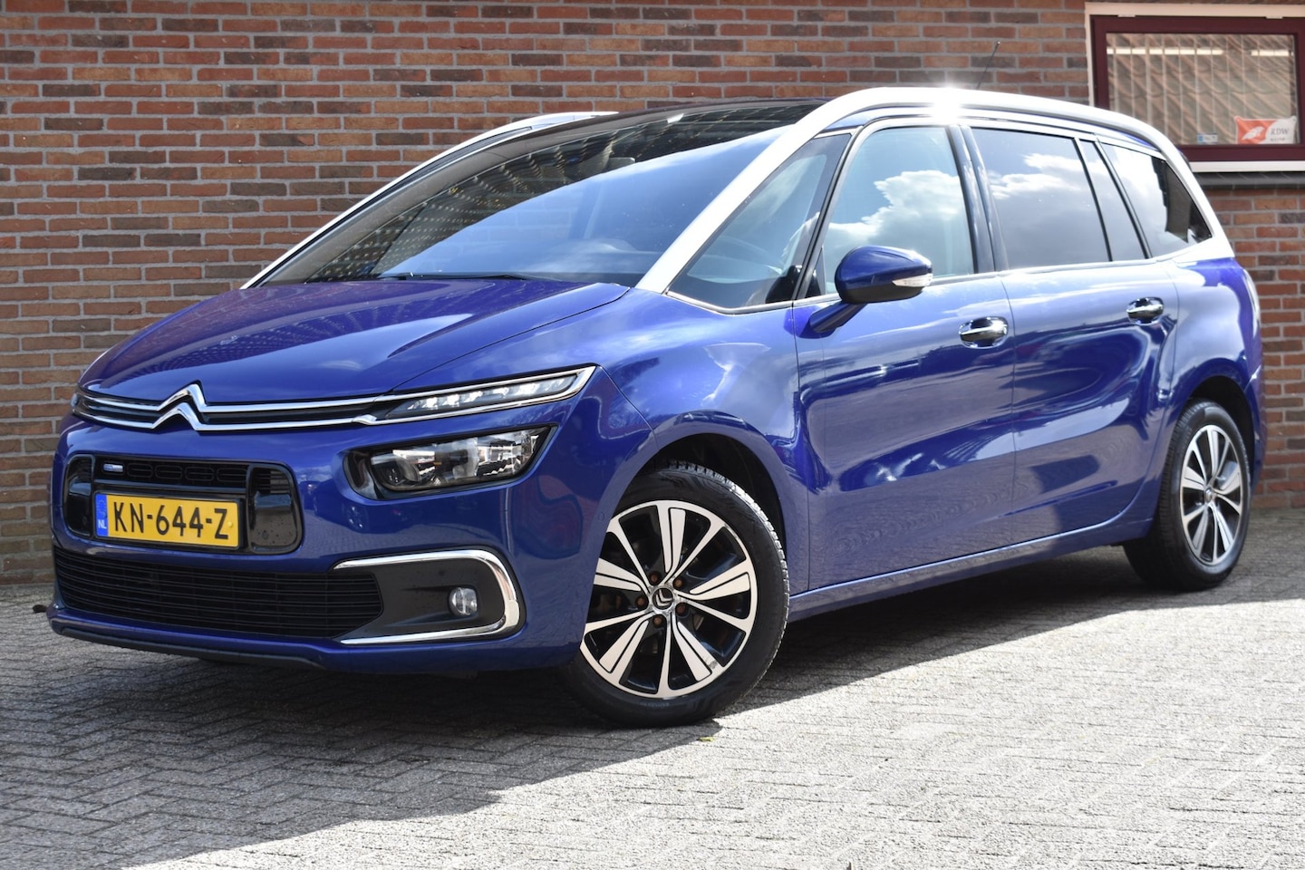 Citroën Grand C4 Picasso - 1.2 PureTech Feel '16 Navi 7 Persoons Clima Cruise Inruil mogelijk - AutoWereld.nl