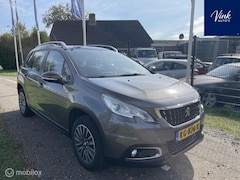 Peugeot 2008 - 1.2 PureTech Blue Lion | Panoramadak | Full Options | Trekhaak |