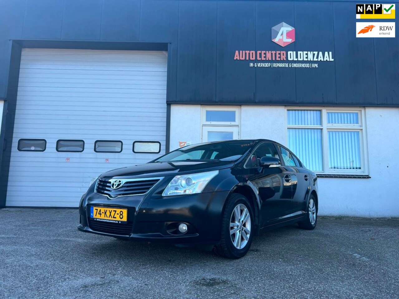 Toyota Avensis - 2.0 VVTi Dynamic 2.0 VVTi Dynamic|Nav|Airco - AutoWereld.nl