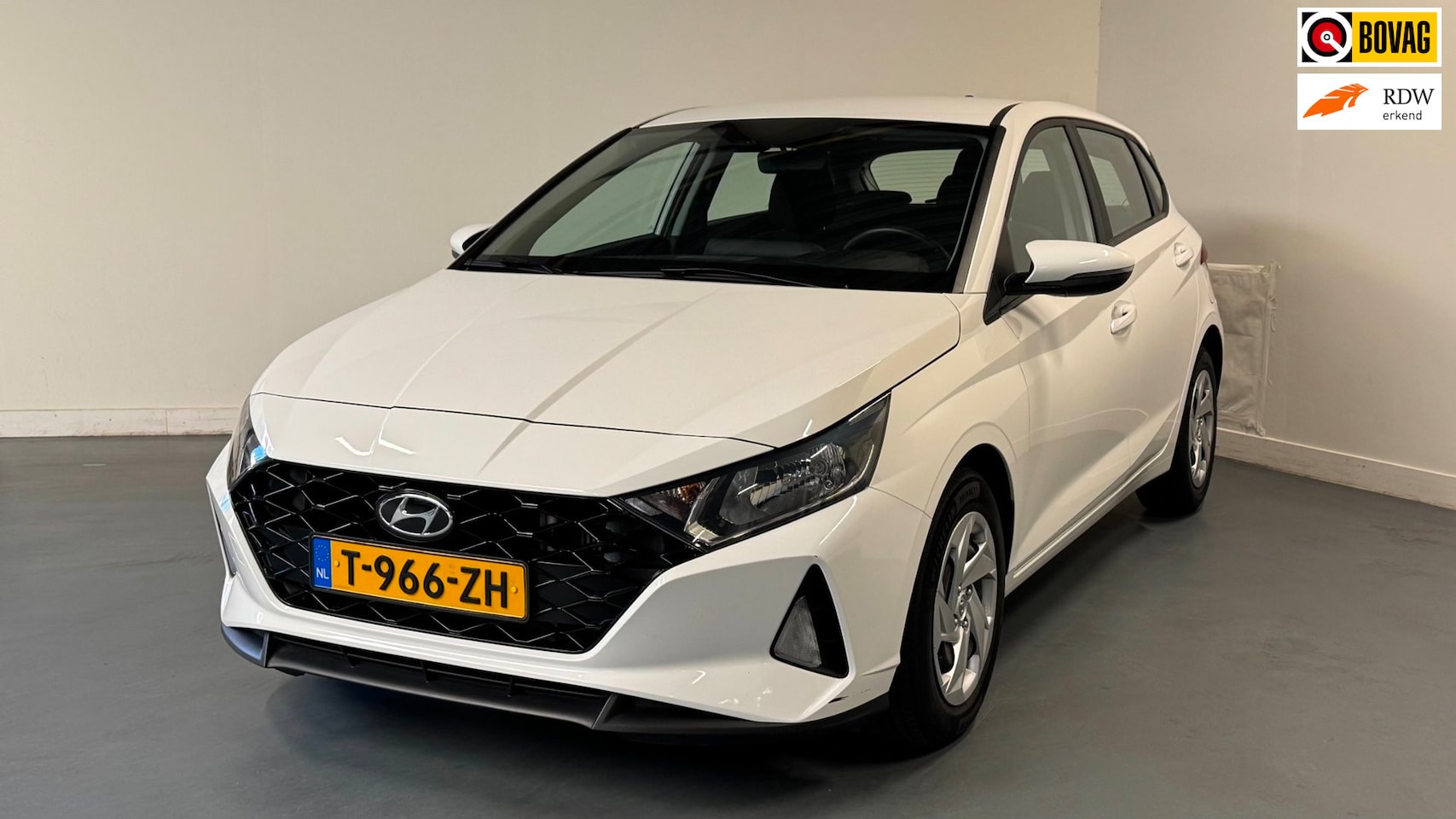 Hyundai i20 - 1.0 T-GDI Comfort Smart | CARPLAY | PARKEERSENS. + CAMERA | STOELVERWARM. | - AutoWereld.nl