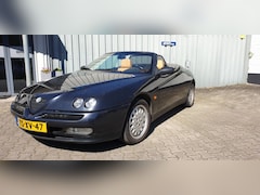 Alfa Romeo Spider - 2.0 16VTwin Spark