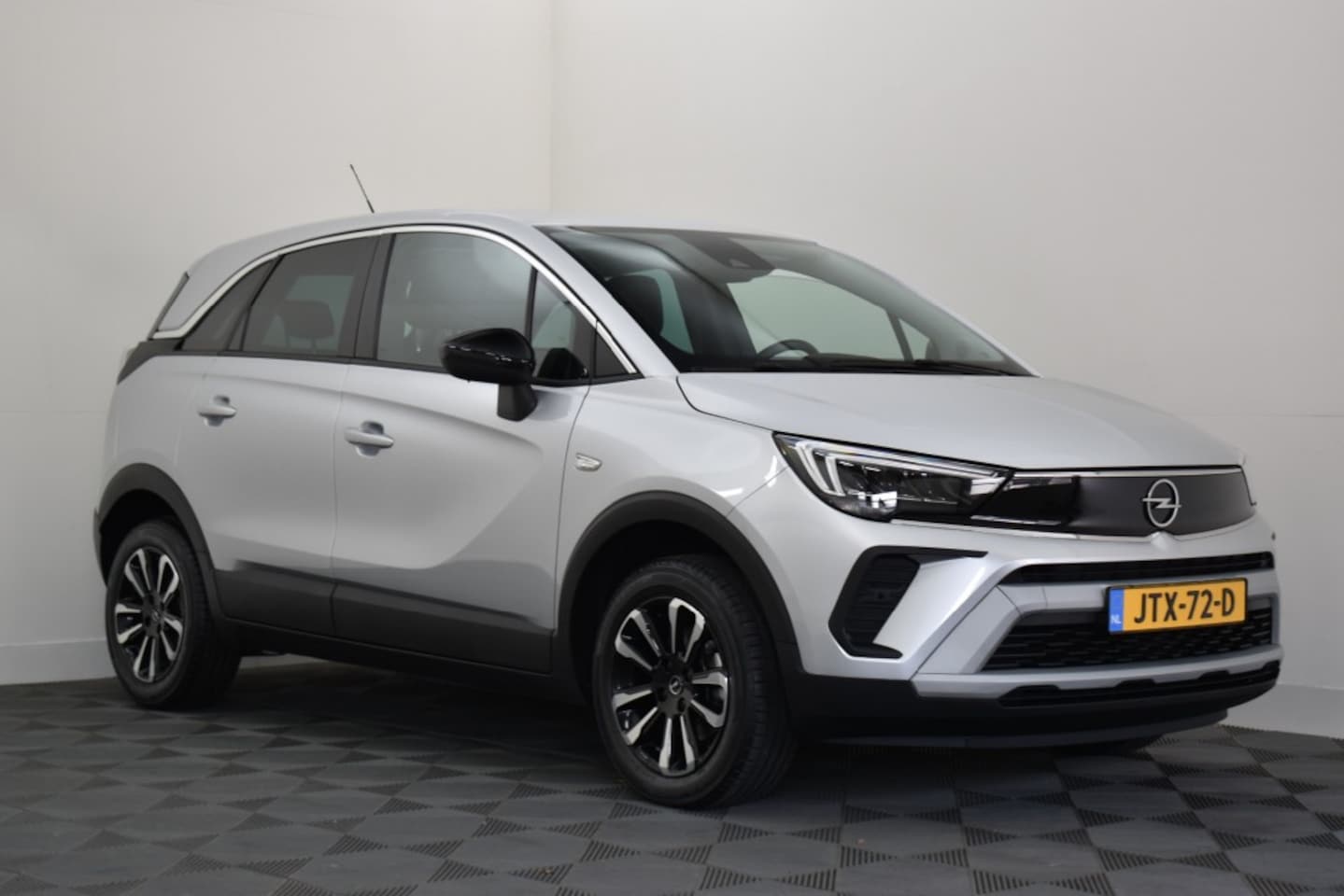 Opel Crossland - 1.2 Turbo Elegance 1.2 Turbo 110PK Elegance - AutoWereld.nl