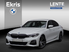 BMW 3-serie - 318i Model M Sport | Comfort Access | Driving Assistant | HiFi System | Trekhaak met elekt