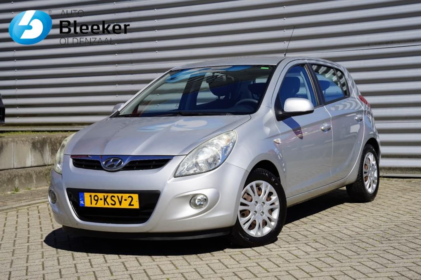 Hyundai i20 - 1.2I Dynamic Airco 5-deurs NL-auto! - AutoWereld.nl