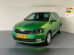 Skoda Fabia - 1.2 TSI First Edition Ambition | NL-AUTO | DEALER OND. | PARKEERSENS. | BLUETOOTH |