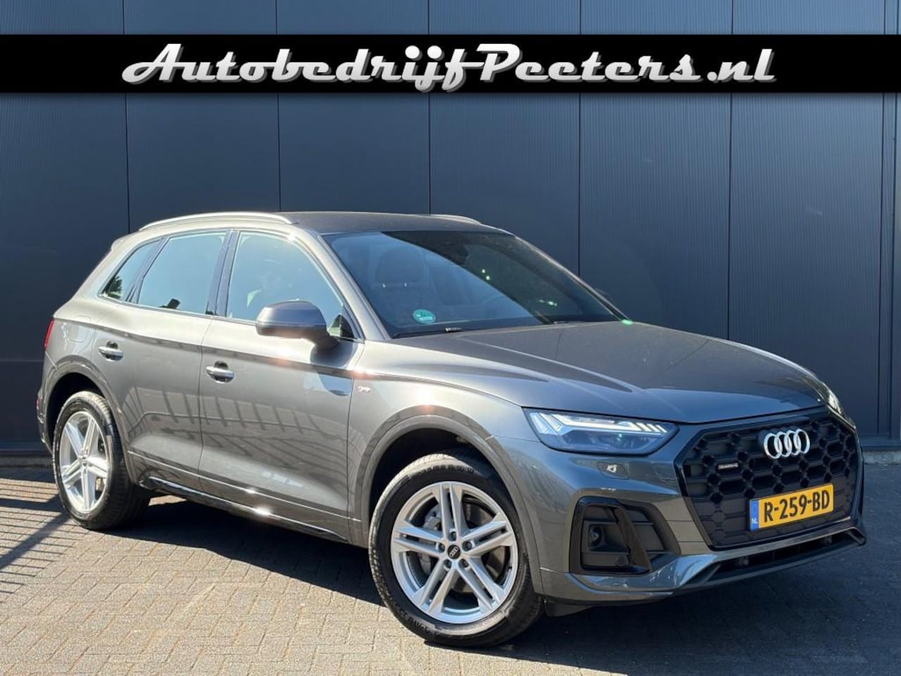 Audi Q5 - 40 TFSI quattro S-Line LED Camera Carplay Android V-cockpit NL-auto - AutoWereld.nl