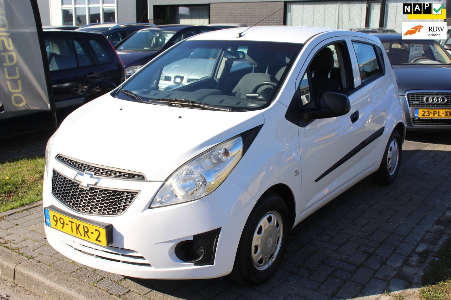 Chevrolet Spark - 1.0 16V LS Bi-Fuel LPG-G3 Airco Dealer onderhouden NAP APK - AutoWereld.nl