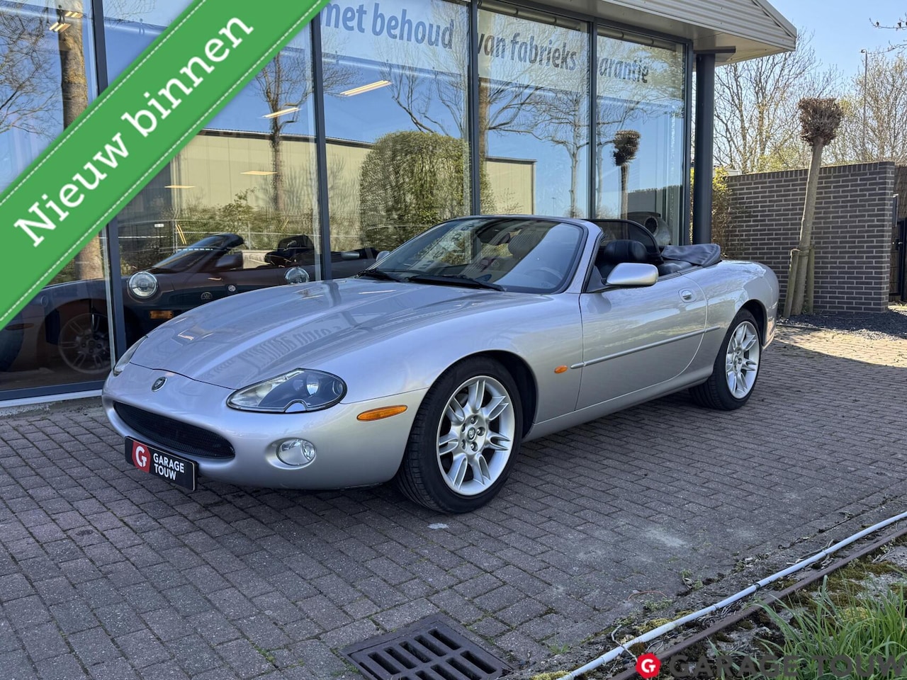 Jaguar XK8 - 4.2 V8 Convertible Facelift - AutoWereld.nl