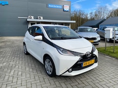Toyota Aygo - 1.0 VVT-I X-PLAY