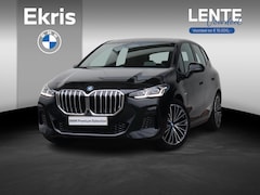 BMW 2-serie Active Tourer - 230e xDrive M Sport/ Glazen Panoramadak/ Elektrisch verstelbare en verwarmbare stoelen/ He