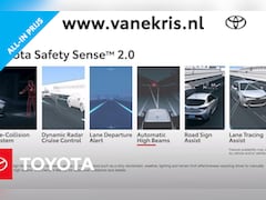 Toyota Corolla Cross - Hybrid 140 Style Limited, Blind Spot Monitor , Stuur- en Stoelverwarming
