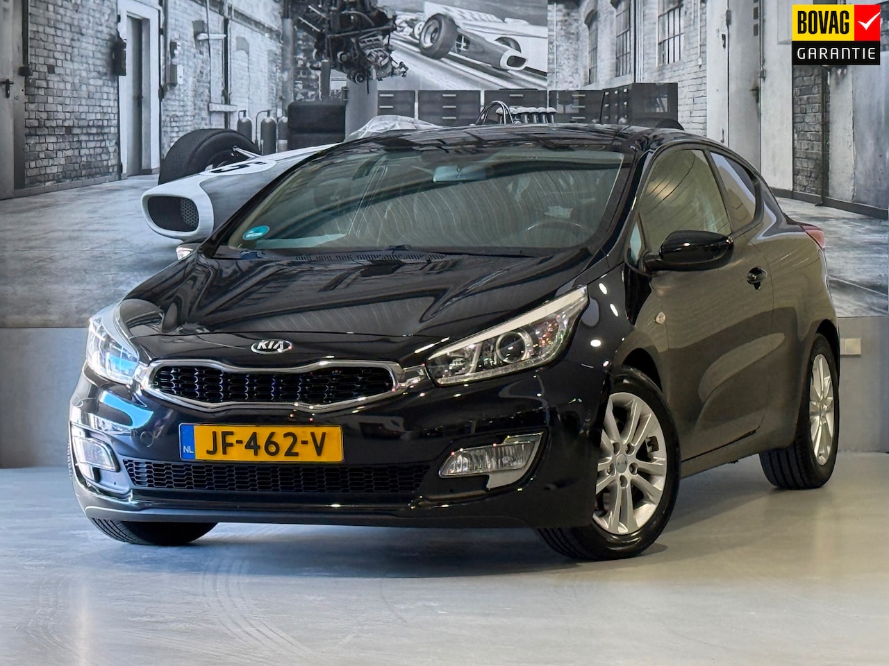 Kia Pro cee'd - 1.6 GDI ComfortLine 1.6 GDI ComfortLine - AutoWereld.nl