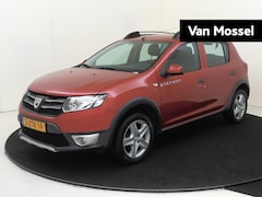 Dacia Sandero Stepway - 0.9 TCe 90 PK Lauréate Airco | Navigatie | Bluetooth | Trekhaak | Parkeersensoren Achter