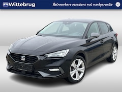 SEAT Leon - 1.4 TSI eHybrid PHEV FR Parkeersensoren vóór & achter / Navi / Cruise Control