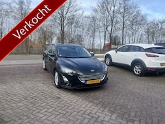 Ford Focus - 1.0 EcoBoost Hybrid Trend Edition Business CAMERA CRUISE CARPLAY