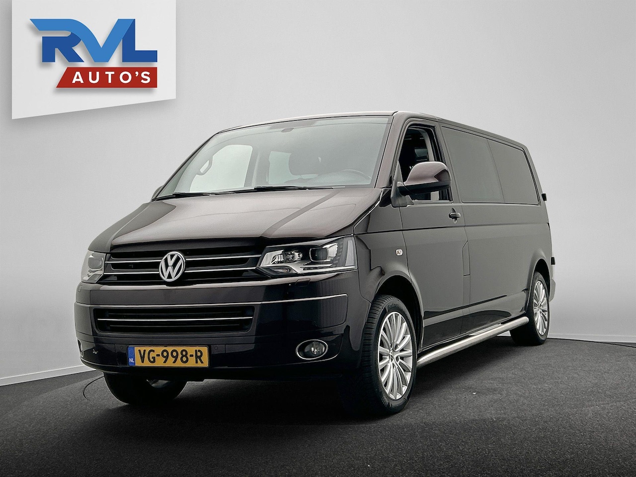 Volkswagen Transporter - 2.0 TDI L2H1 DC Comfortline Automaat Navigatie Trekhaak Cruise Control Glasslook Bearlock - AutoWereld.nl