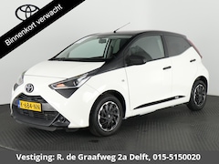 Toyota Aygo - 1.0 VVT-i X-Fun Bi-Tone | 1e eigenaar | Airco | Bluetooth | Privacy Glass |