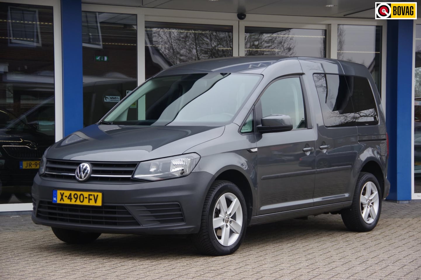 Volkswagen Caddy - 2.0 TDI 5 persoons Cruise Stoelverwarming Standkachel - AutoWereld.nl