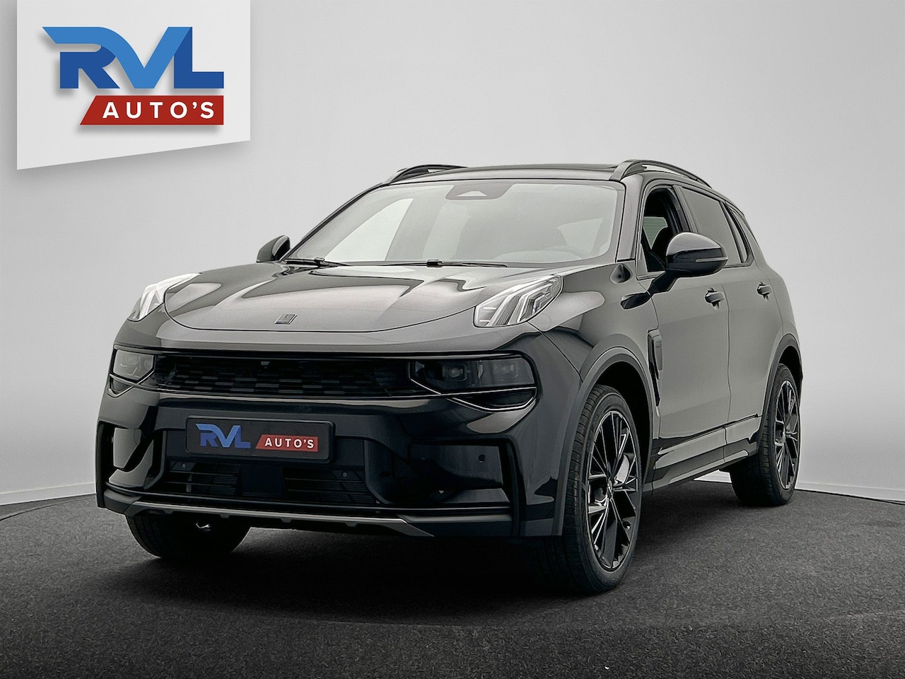 Lynk & Co 01 - 1.5 More Leder| Pano | Stoel+Stuurwielverwarming | Keyless - AutoWereld.nl