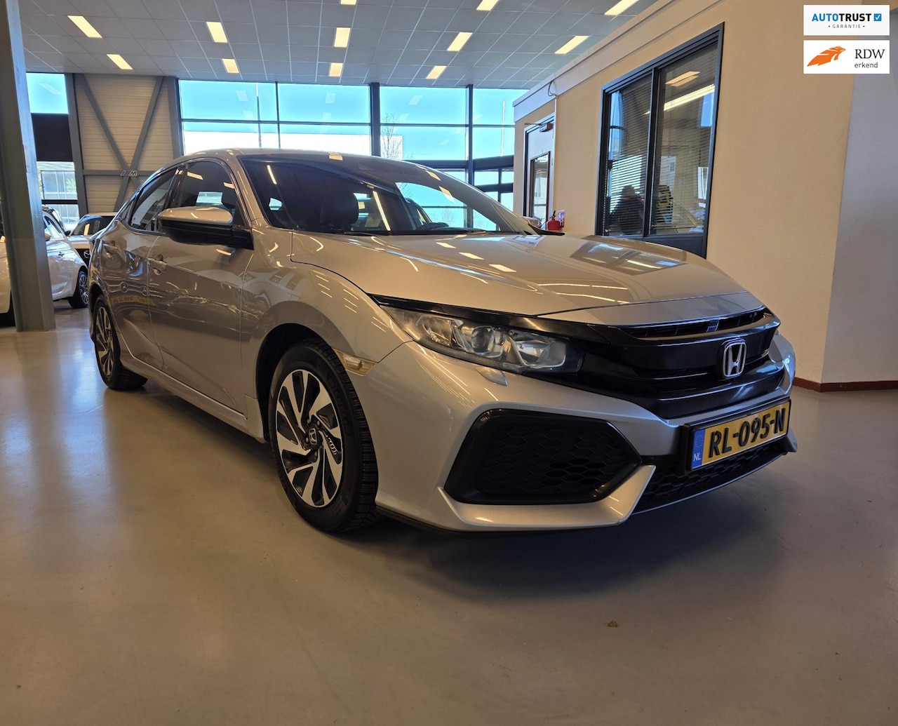 Honda Civic - 1.0 i-VTEC Comfort |Automaat - AutoWereld.nl