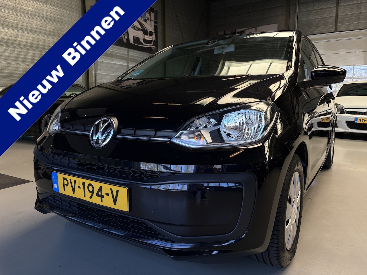 Volkswagen Up! - 1.0 BMT move up! 1.0 BMT move up! 5drs - AutoWereld.nl