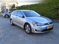 Volkswagen e-Golf - E-DITION Warmtepomp / SOH 92% / Addapt. Cruise / Apple, android