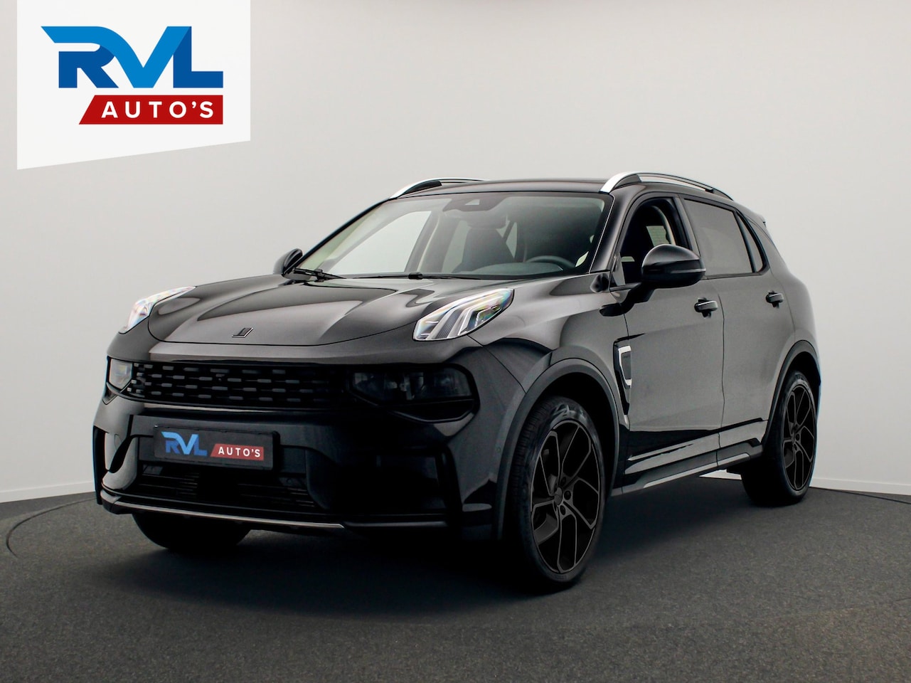 Lynk & Co 01 - 1.5 261PK Plug-in Hybrid * 360° Camera Pano/dak Apple/Carplay Adaptive/Cruise - AutoWereld.nl