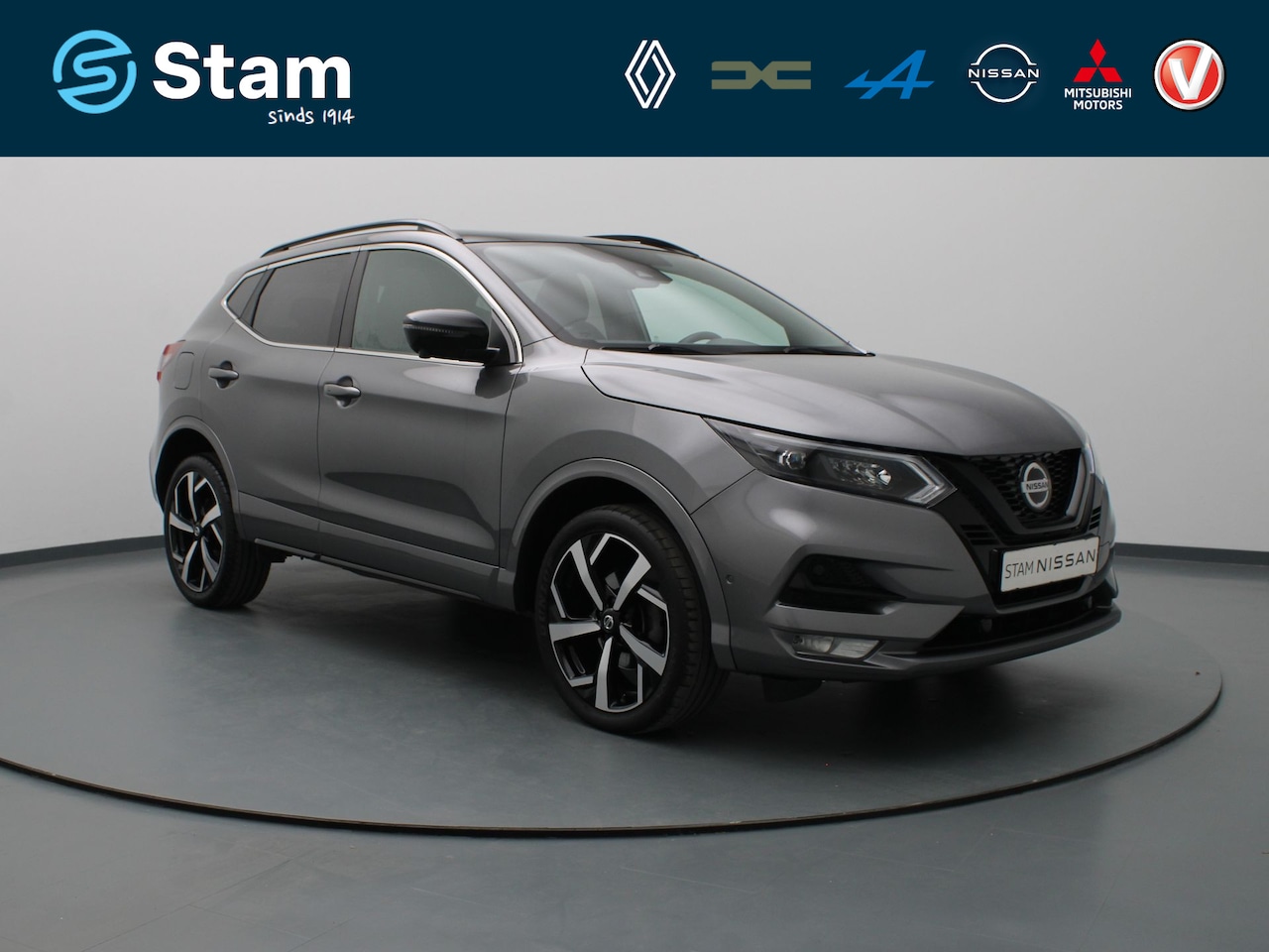 Nissan Qashqai - DIG-T N-Tec 160pk 360° Camera | Adapt. Cruise | Parkeersens. v+a | Panoramadak | Trekhaak - AutoWereld.nl