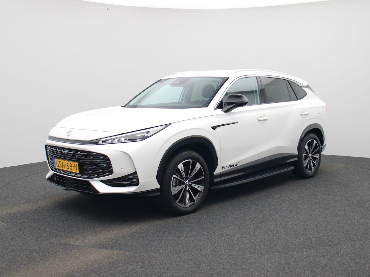 MG HS - 1.5 Aut. Luxury | Leder | Elektrische stoelen | Stoelverwarming | 360 Camera | Elektrische - AutoWereld.nl