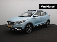 MG ZS - EV Luxury 45 kWh | Panoramadak | Carplay | Stoelverwarming | Leder | Camera |