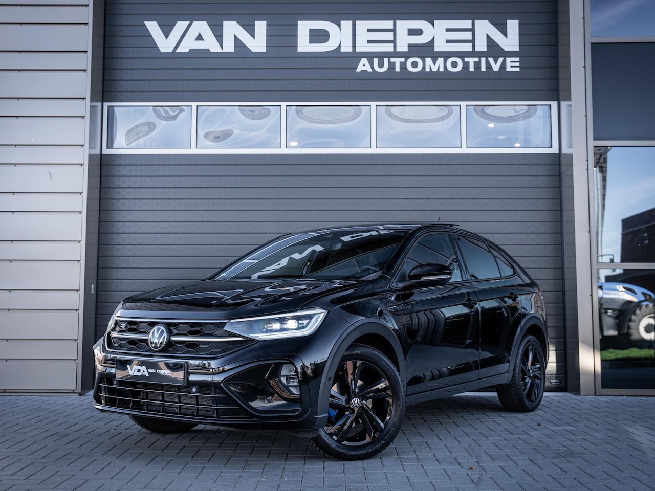 Volkswagen Taigo - 1.5 TSI R-Line Business - Pano l Matrix l ACC l Camera - AutoWereld.nl