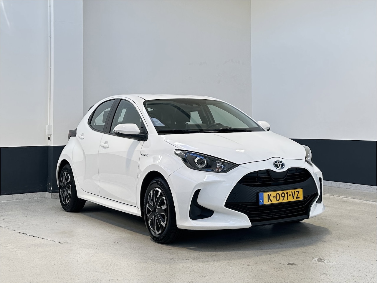 Toyota Yaris - 1.5 Hybrid Active | Camera | Carplay/ Android Auto| NL | 1 EIg| - AutoWereld.nl
