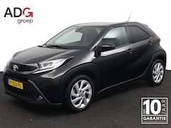 Toyota Aygo X - 1.0 VVT-i MT first | Lichtmetalen Velgen | Privacy Glas | Led Verlichting | Automatische A