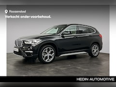 BMW X1 - sDrive20i Orange Edition II | Trekhaak | Active Cruise Control | Panoramadak | Head up |