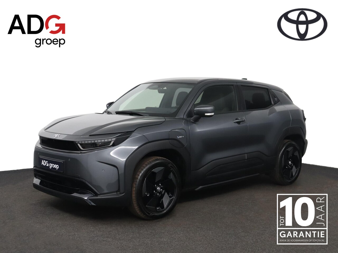 Toyota Urban Cruiser - Dynamic 61 kWh | Keyless Entry | Stuurwielverwarming | Navigatie | Apple Carplay | Android - AutoWereld.nl